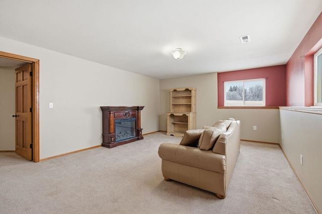 8715 W Antler Rd, Deer Park, WA 99006