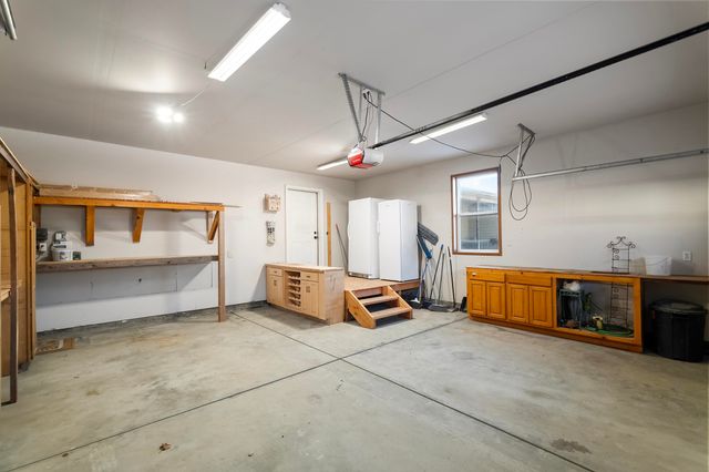 8715 W Antler Rd, Deer Park, WA 99006