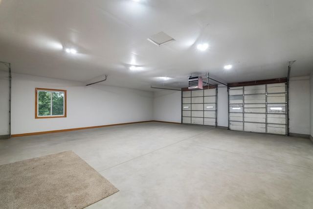 8715 W Antler Rd, Deer Park, WA 99006