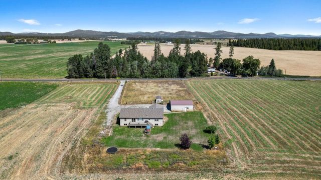 8715 W Antler Rd, Deer Park, WA 99006