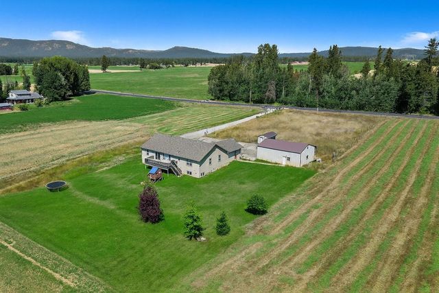 8715 W Antler Rd, Deer Park, WA 99006