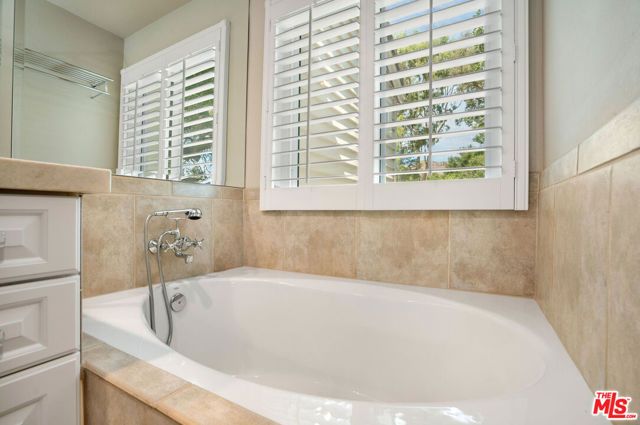 5639 Starwood Court, Westlake Village, CA 91362