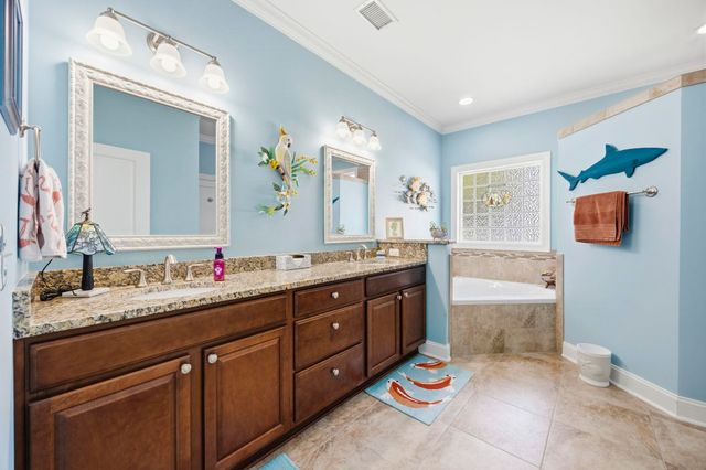 1007 Belle Dr., North Myrtle Beach, SC 29582