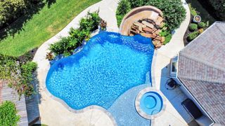 10 Lake Garda Drive, Missouri City, TX 77459