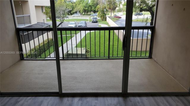 10425 SW 112th Avenue 207, Miami, FL 33176