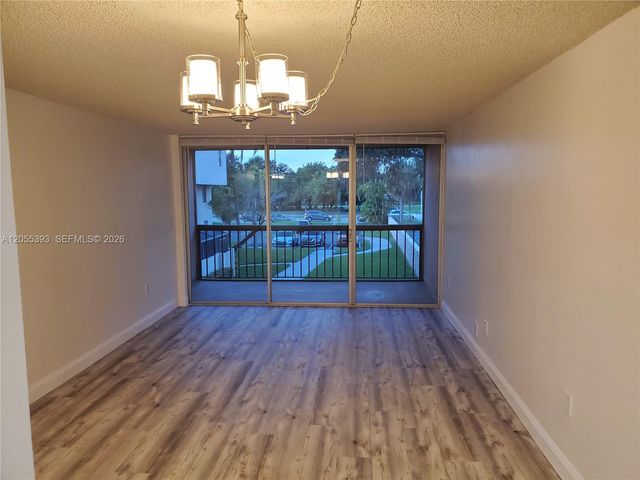 10425 SW 112th Avenue 207, Miami, FL 33176