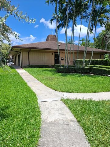 10425 SW 112th Avenue 207, Miami, FL 33176