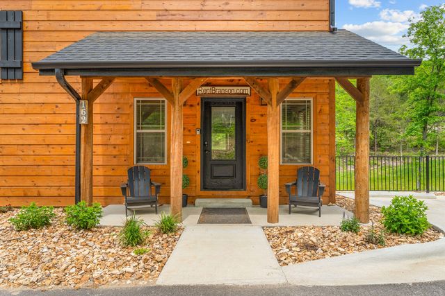162 Ravine Roadway 30, Hollister, MO 65672