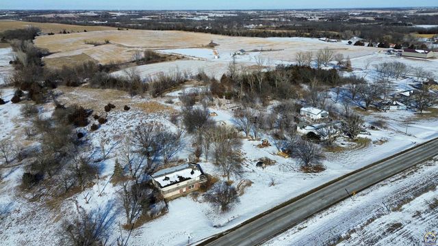 13818 K-214 HWY, Hoyt, KS 66440