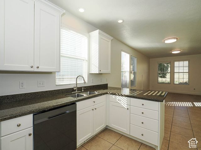 10326 S MILLERTON DR, South Jordan, UT 84009