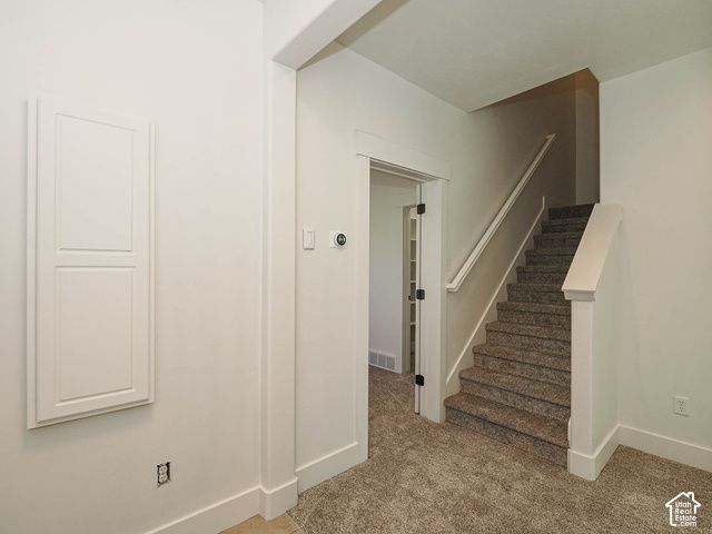 10326 S MILLERTON DR, South Jordan, UT 84009