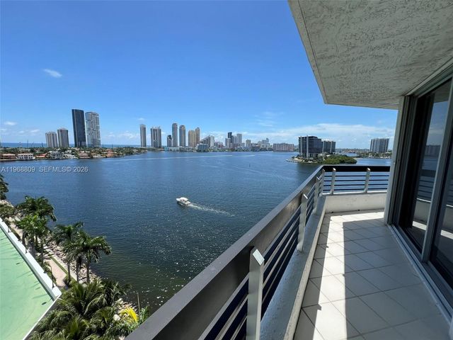 3530 Mystic Pointe Drive 1215, Aventura, FL 33180