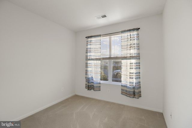 39 STARFIRE CT, Dover, DE 19901