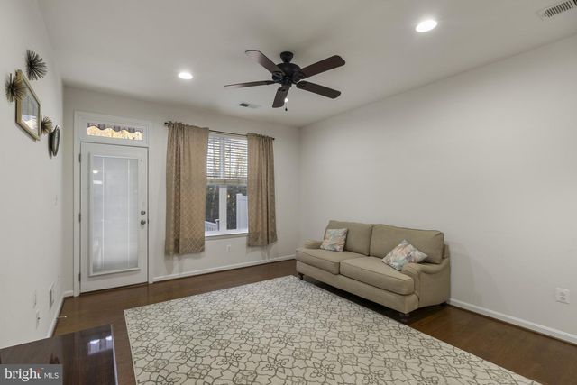 39 STARFIRE CT, Dover, DE 19901