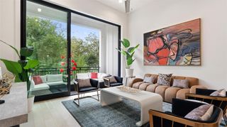 6256 Kansas Street, Houston, TX 77007