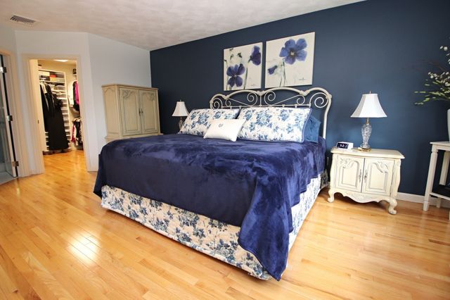 33 Sanders Drive, Saugus, MA 01906