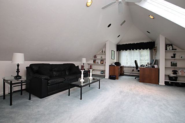 33 Sanders Drive, Saugus, MA 01906