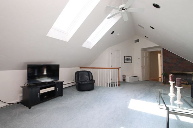 33 Sanders Drive, Saugus, MA 01906