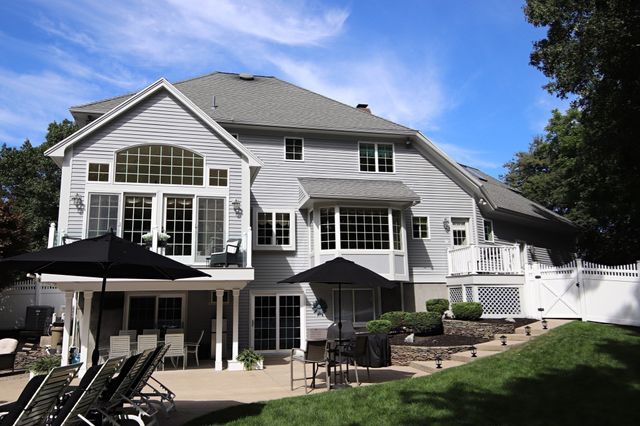 33 Sanders Drive, Saugus, MA 01906