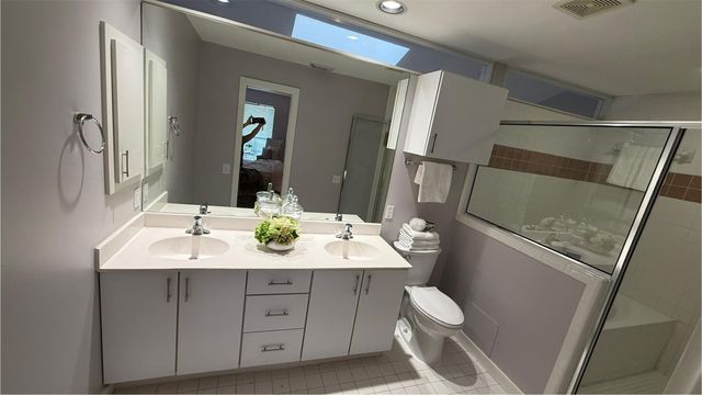 6138 Grand Boulevard, Houston, TX 77021