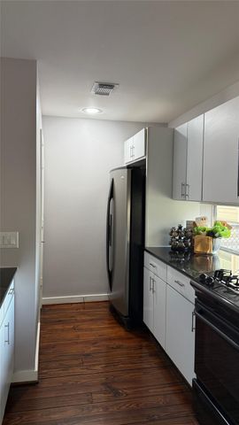 6138 Grand Boulevard, Houston, TX 77021