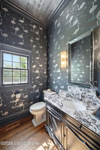 11005 Park Rd, Anchorage, KY 40223