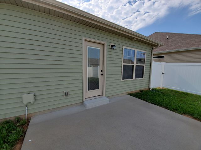 1708 Bellamy Ln, Murfreesboro, TN 37128