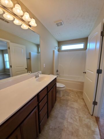 1708 Bellamy Ln, Murfreesboro, TN 37128