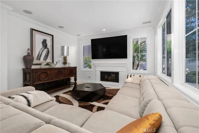 7 Lyon, Newport Coast, CA 92657
