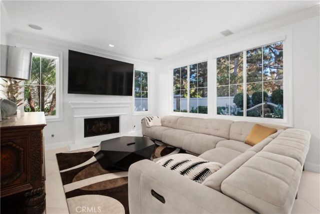 7 Lyon, Newport Coast, CA 92657