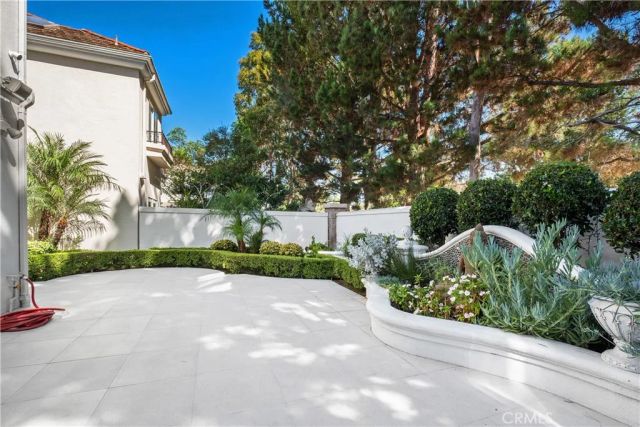 7 Lyon, Newport Coast, CA 92657