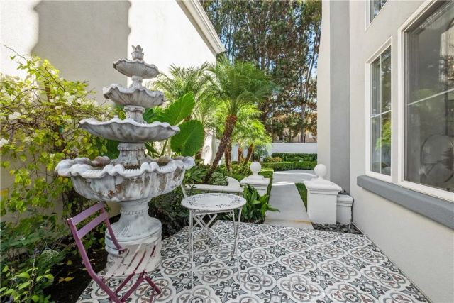 7 Lyon, Newport Coast, CA 92657