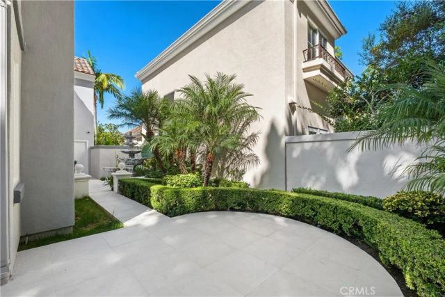 7 Lyon, Newport Coast, CA 92657