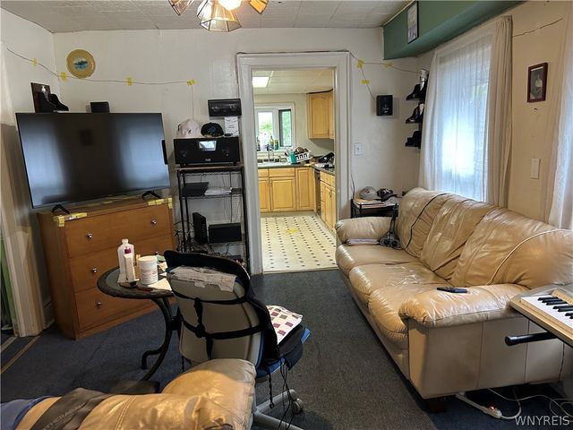 185 Carl Street, Buffalo, NY 14215