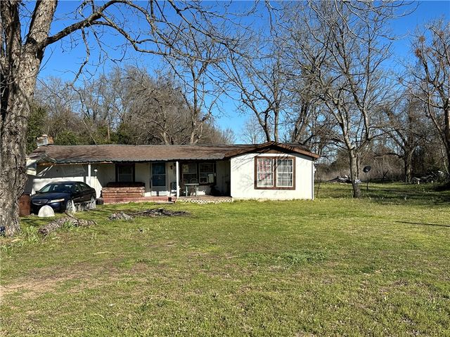 3738 N Hwy 14, Mexia, TX 76667