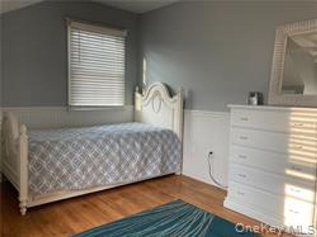 707 W Olive Street, Long Beach, NY 11561