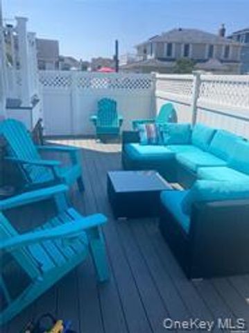 707 W Olive Street, Long Beach, NY 11561