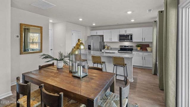 102 Claude Street, La Grange, NC 28551