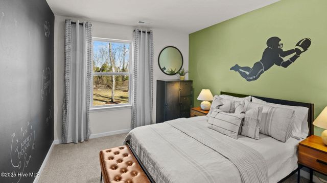 102 Claude Street, La Grange, NC 28551