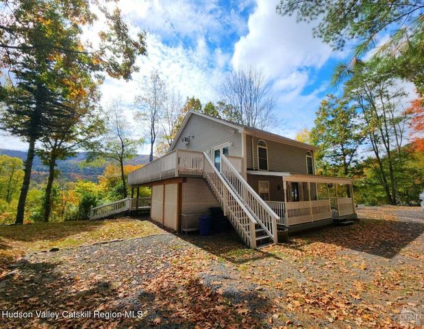 16 Hickory Hill Road, Windham, NY 12496