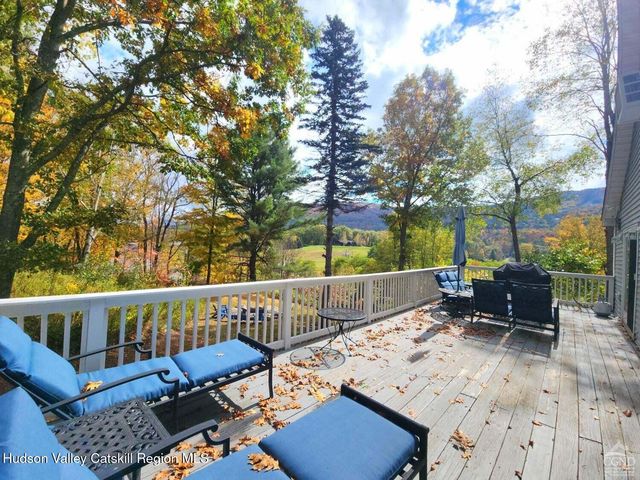 16 Hickory Hill Road, Windham, NY 12496