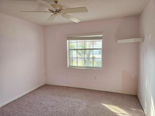 9963 Seacrest Circle 101, Boynton Beach, FL 33437