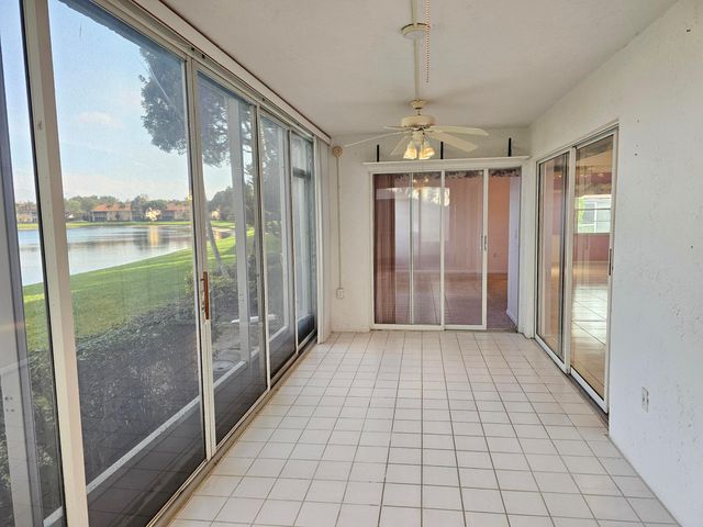 9963 Seacrest Circle 101, Boynton Beach, FL 33437