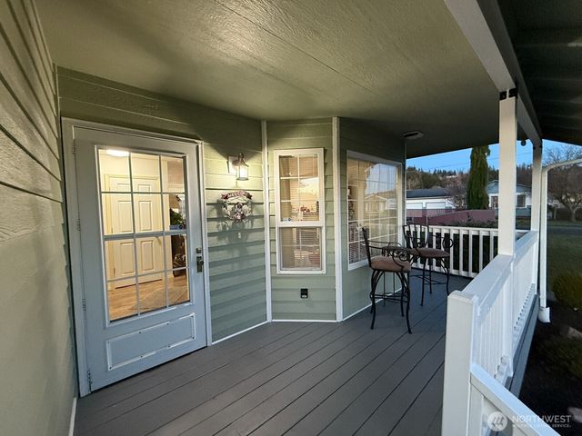 823 SW 21st Street, Chehalis, WA 98532