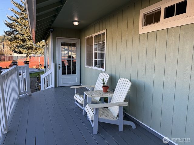 823 SW 21st Street, Chehalis, WA 98532