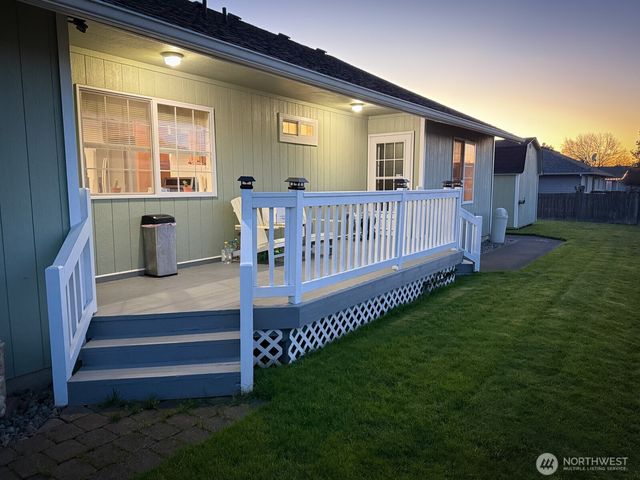 823 SW 21st Street, Chehalis, WA 98532
