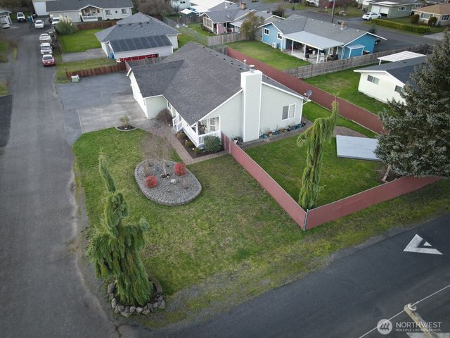 823 SW 21st Street, Chehalis, WA 98532