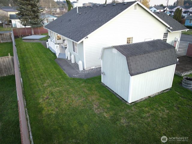 823 SW 21st Street, Chehalis, WA 98532