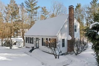 2 Celeste Terrace, Sandown, NH 03873
