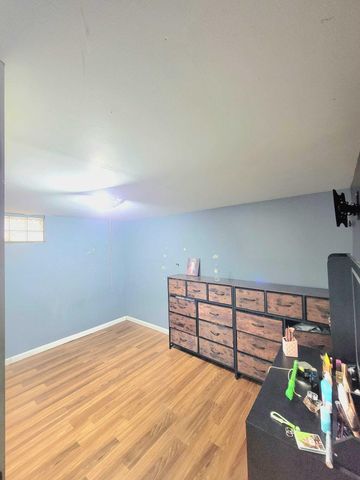 332 W 18th Street, Holland City, MI 49423